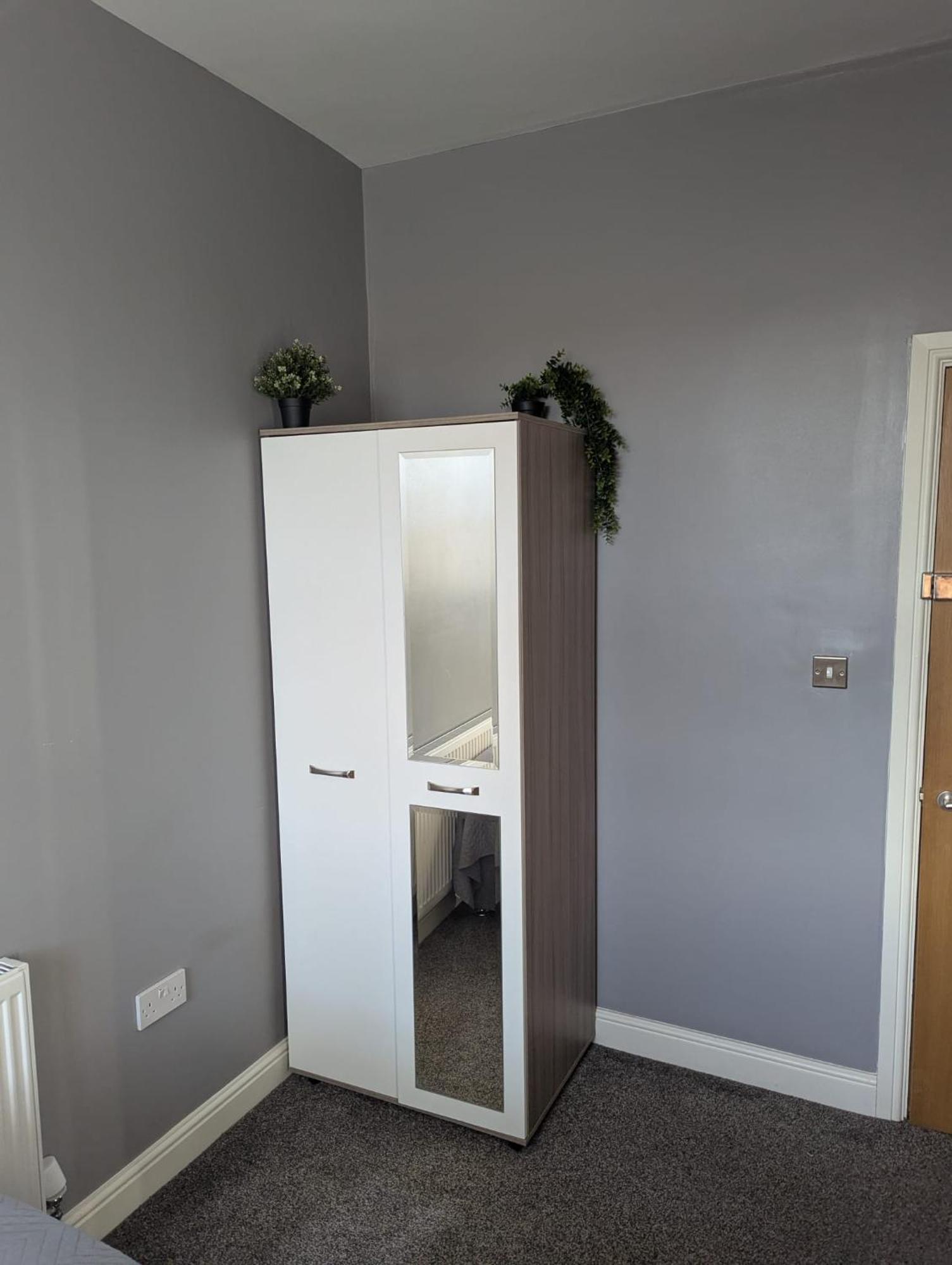 Darwin Stays - Service Accommodation In Newcastle Under Lyme City Centre Eksteriør billede