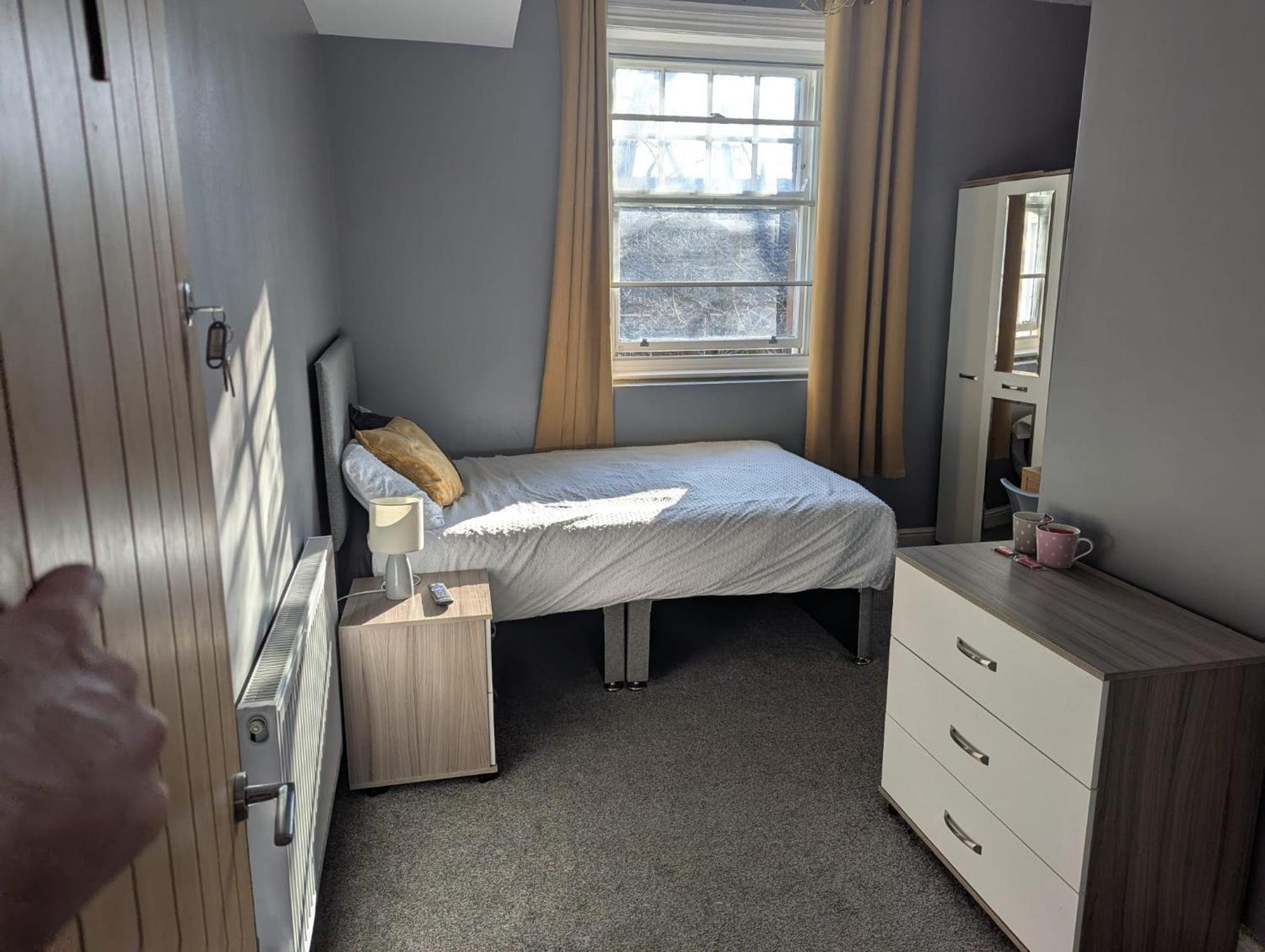 Darwin Stays - Service Accommodation In Newcastle Under Lyme City Centre Eksteriør billede